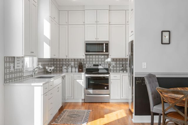 242 Cavelier Avenue, St. Joseph, MI 49085