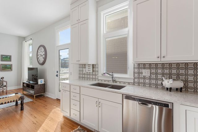 242 Cavelier Avenue, St. Joseph, MI 49085