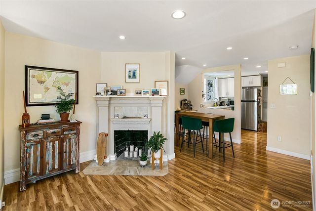 1201 E Denny Way, Seattle, WA 98122
