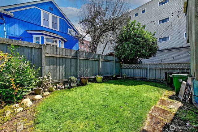 1201 E Denny Way, Seattle, WA 98122