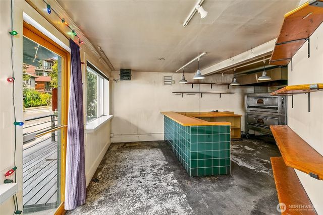 1201 E Denny Way, Seattle, WA 98122