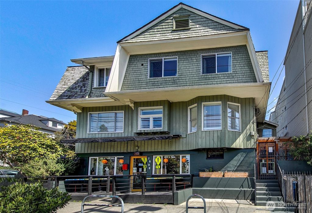 1201 E Denny Way, Seattle, WA 98122