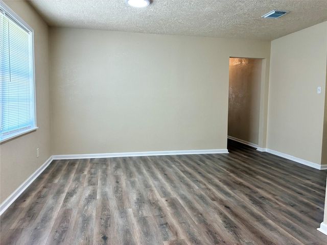 631 Roper Street, Houston, TX 77034