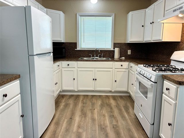 631 Roper Street, Houston, TX 77034