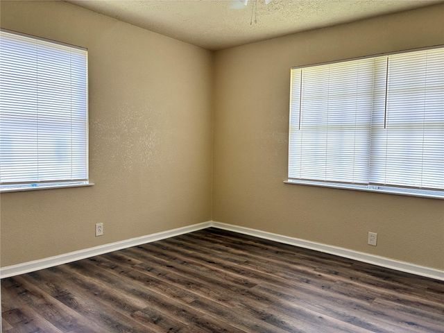 631 Roper Street, Houston, TX 77034