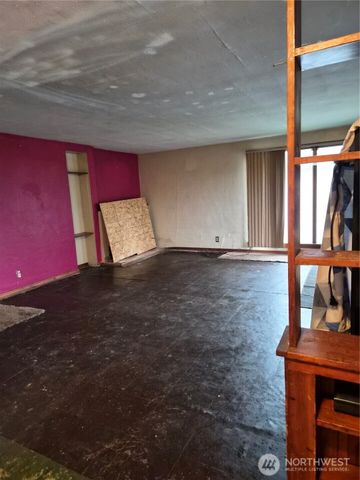 314 Bryan Avenue, Bremerton, WA 98312