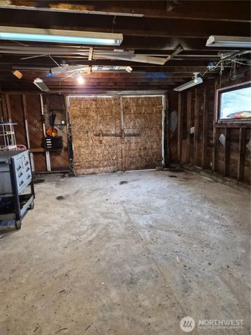 314 Bryan Avenue, Bremerton, WA 98312