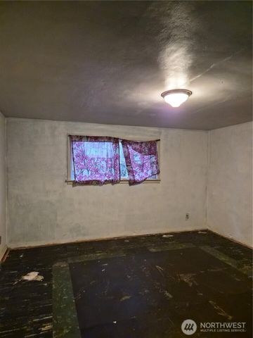 314 Bryan Avenue, Bremerton, WA 98312