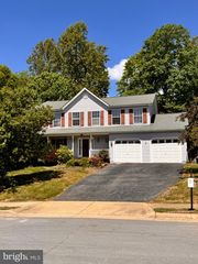 12 HARRY CT, Stafford, VA 22554