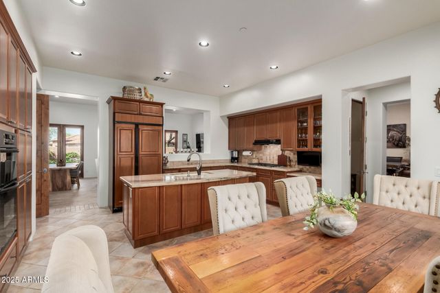 7600 E GOLDEN EAGLE Circle, Gold Canyon, AZ 85118