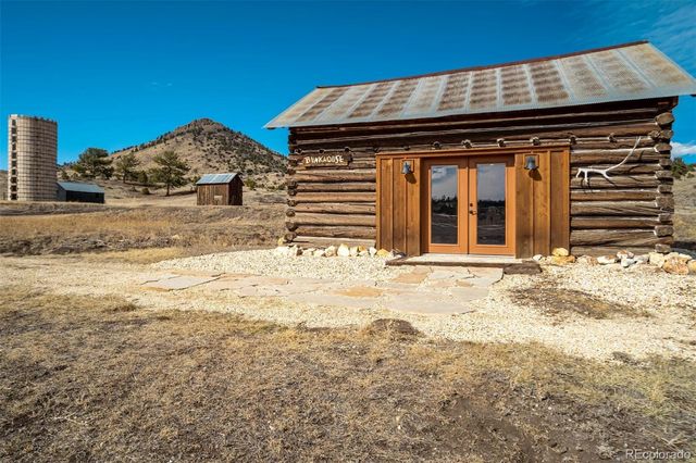 10589 County Road 102, Guffey, CO 80820