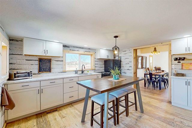 10589 County Road 102, Guffey, CO 80820