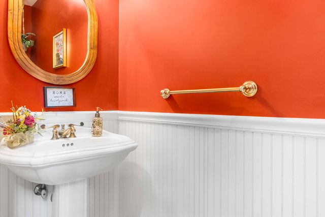 9095 Marsh Creek Circle, Galesburg, MI 49053