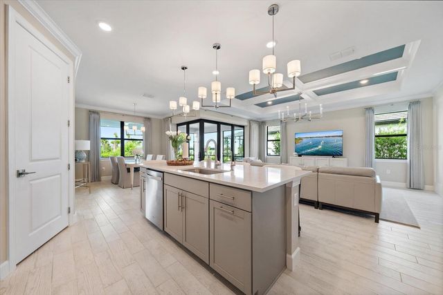 17275 LUMINOUS AVENUE, Venice, FL 34293