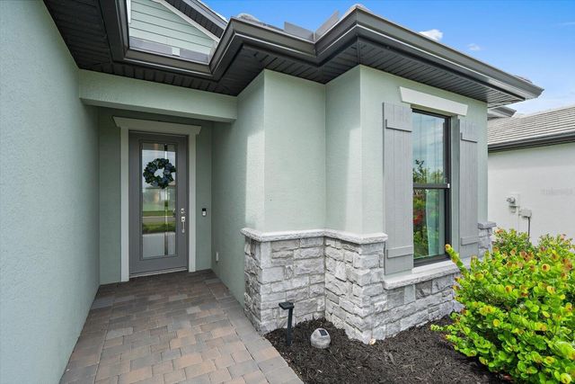 17275 LUMINOUS AVENUE, Venice, FL 34293