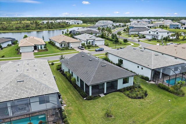 17275 LUMINOUS AVENUE, Venice, FL 34293