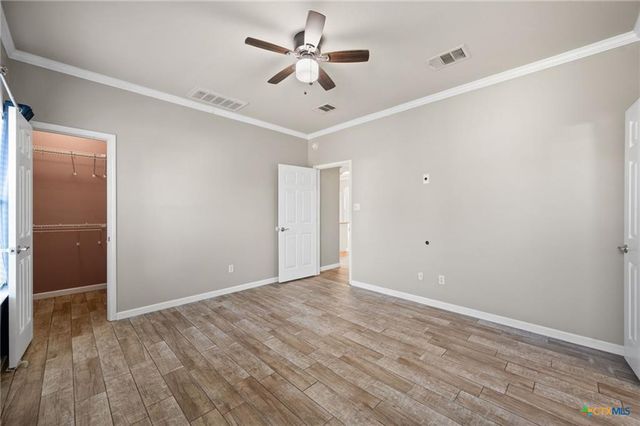 202 Flinn ST, Hutto, TX 78634