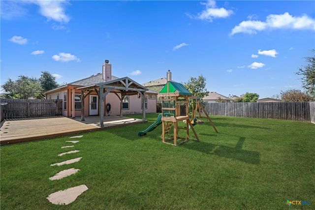202 Flinn ST, Hutto, TX 78634