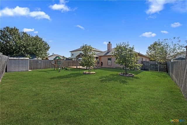 202 Flinn ST, Hutto, TX 78634