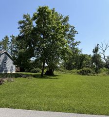 7015 W 135th Avenue, Cedar Lake, IN 46303