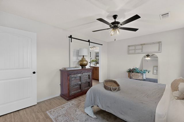 1069 Hereford Drive, Springtown, TX 76082
