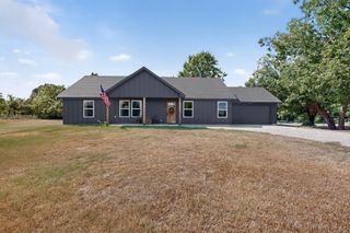 1069 Hereford Drive, Springtown, TX 76082