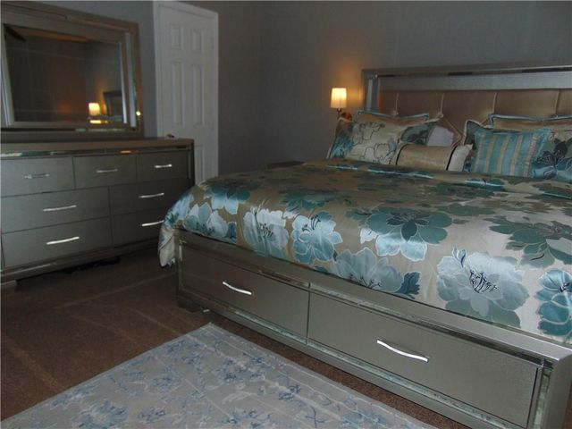 1187 Mannbrook Drive, Stone Mountain, GA 30083