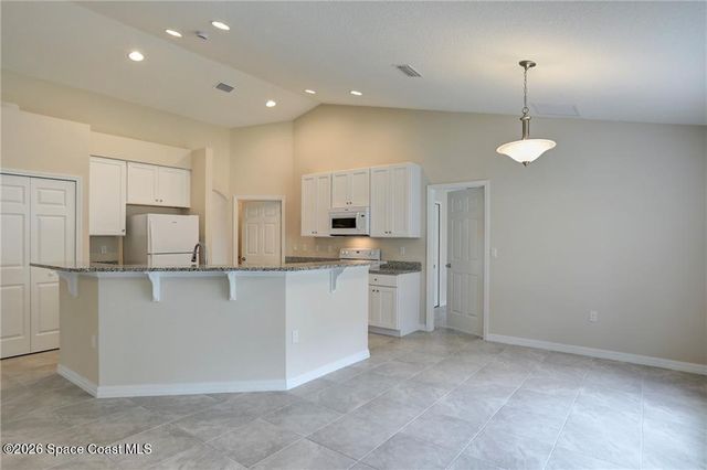 426 Lanfair Avenue, Sebastian, FL 32958