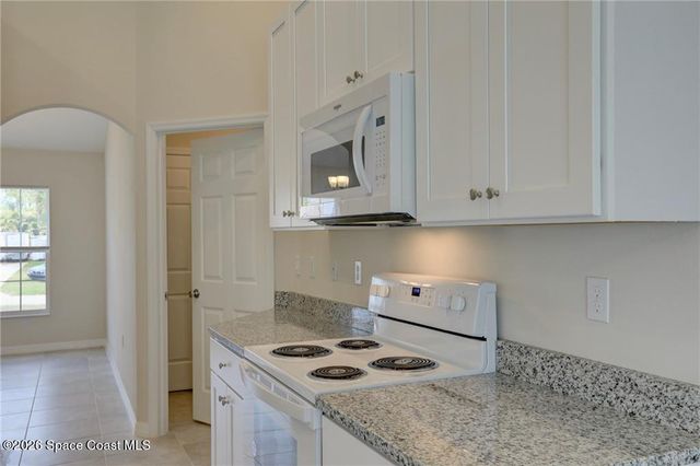 426 Lanfair Avenue, Sebastian, FL 32958