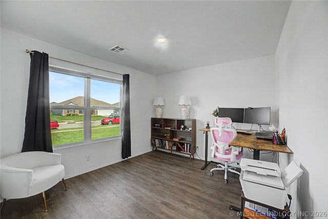 14209 N 75th East Avenue, Collinsville, OK 74021