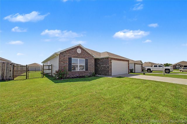 14209 N 75th East Avenue, Collinsville, OK 74021