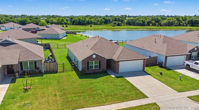 14209 N 75th East Avenue, Collinsville, OK 74021