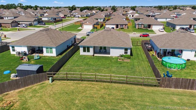 14209 N 75th East Avenue, Collinsville, OK 74021