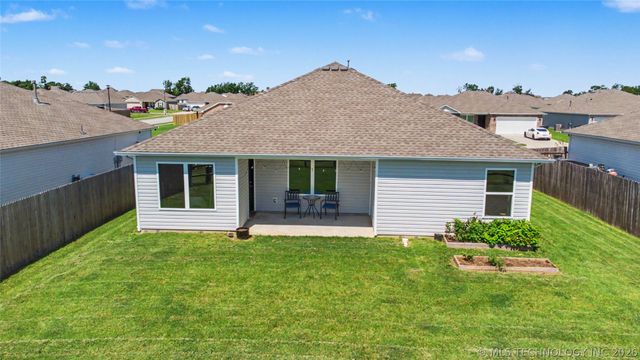 14209 N 75th East Avenue, Collinsville, OK 74021