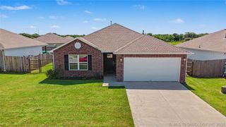 14209 N 75th East Avenue, Collinsville, OK 74021