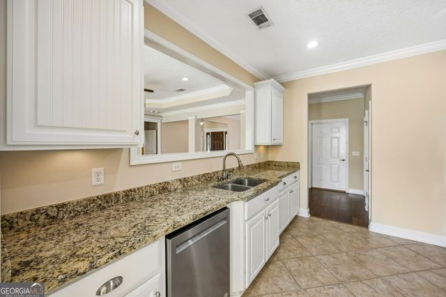 108 Lexington Lane, Kingsland, GA 31548