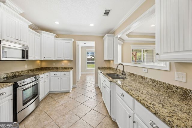 108 Lexington Lane, Kingsland, GA 31548