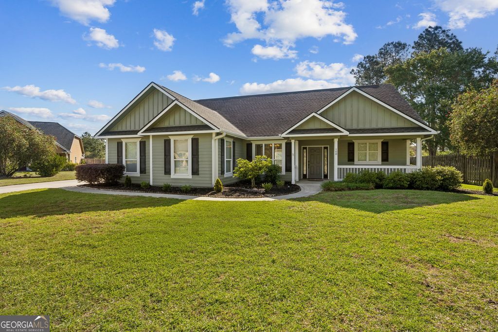 108 Lexington Lane, Kingsland, GA 31548