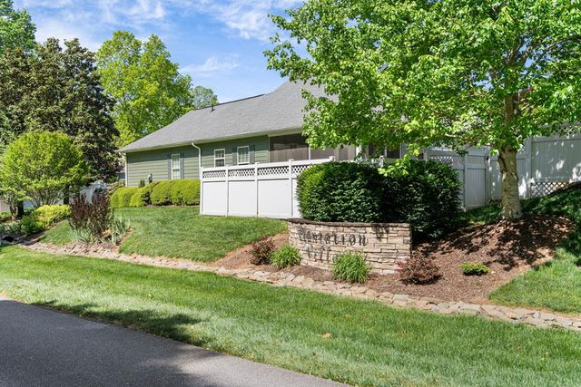 419 Long View Circle, Hiawassee, GA 30546