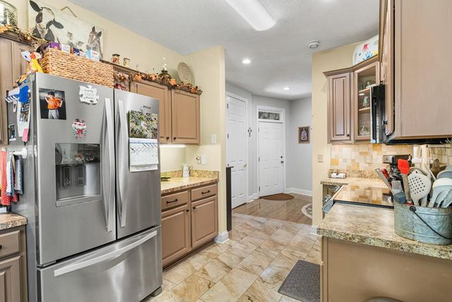 419 Long View Circle, Hiawassee, GA 30546