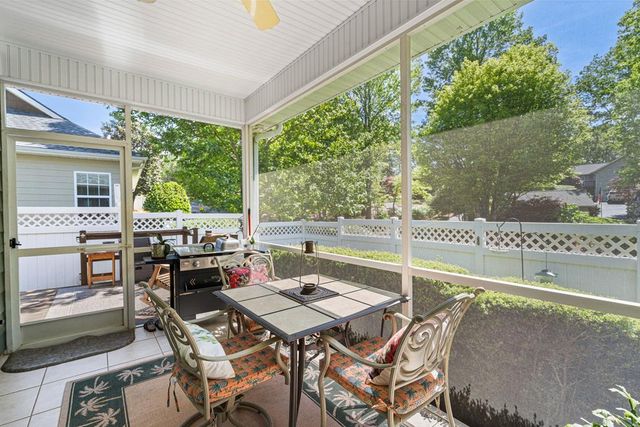 419 Long View Circle, Hiawassee, GA 30546