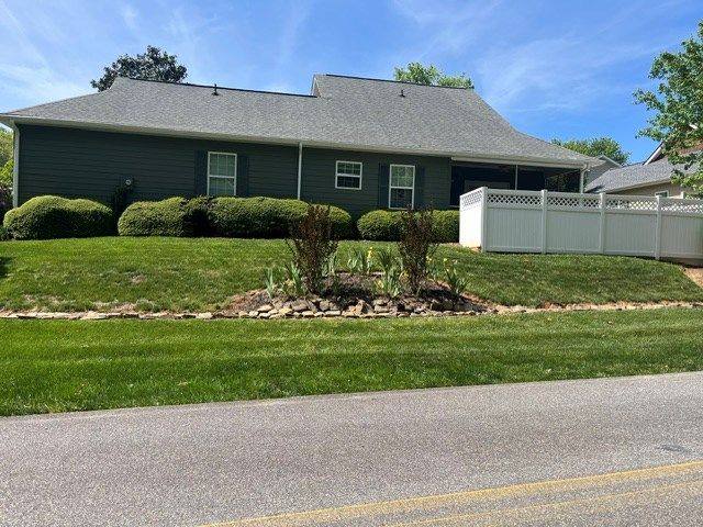 419 Long View Circle, Hiawassee, GA 30546