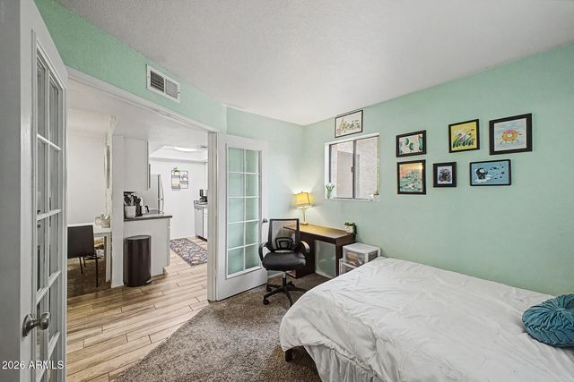 3131 W COCHISE Drive 223, Phoenix, AZ 85051