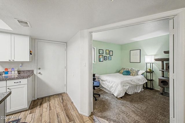 3131 W COCHISE Drive 223, Phoenix, AZ 85051