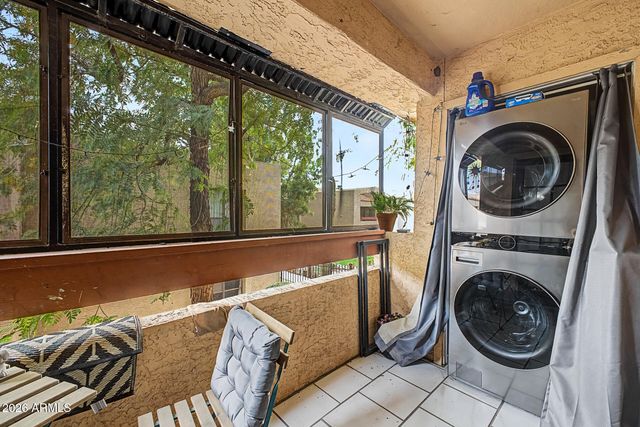 3131 W COCHISE Drive 223, Phoenix, AZ 85051