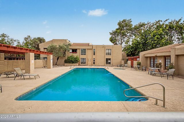 3131 W COCHISE Drive 223, Phoenix, AZ 85051