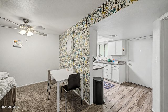 3131 W COCHISE Drive 223, Phoenix, AZ 85051