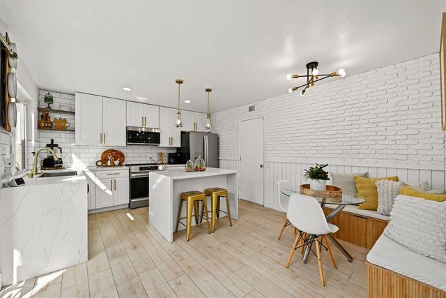 6855 Parkside Ave, San Diego, CA 92139