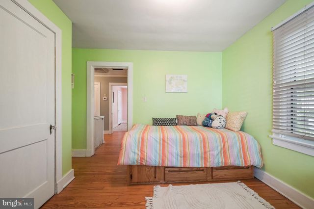21 ELM TER, Dover, DE 19901