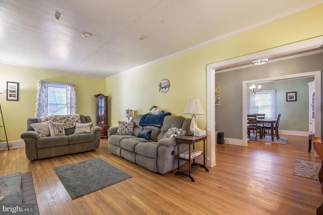 21 ELM TER, Dover, DE 19901